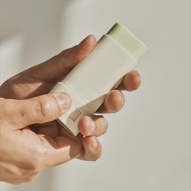 MATTE SUN STICK : MUGWORT + CAMELLIA-protection solaire SPF50+