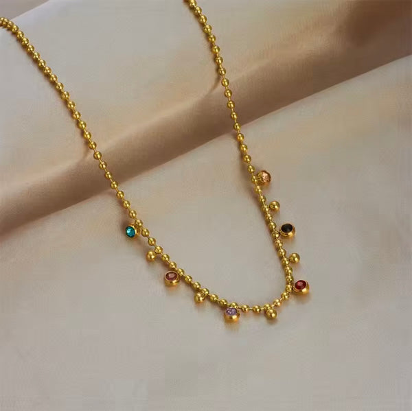 COLLIER DORÉ PERLÉ – CRISTAUX MULTICOLORES