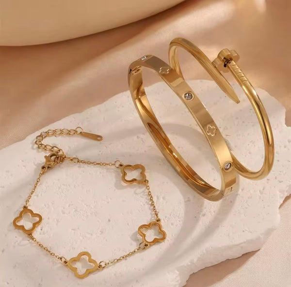 ENSEMBLE DE BRACELETS – 3 PIÈCES