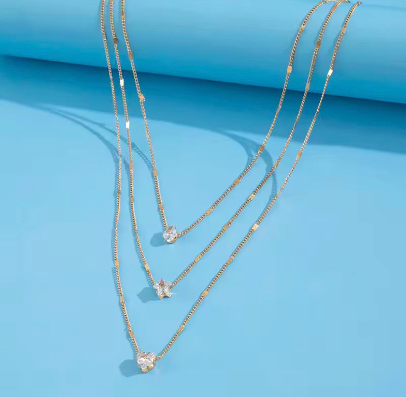 COLLIER TRIPLE RANGS – PENDENTIFS CRISTAUX BRILLANTS