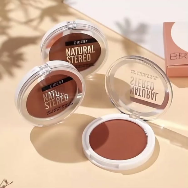 PALETTE SCULPTANTE 4-EN-1 VISAGE – CONTOUR, ENLUMINEUR & BRONZER